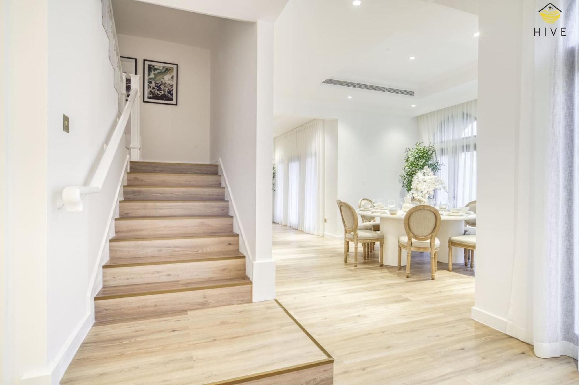 Stunning 4 Bed In Canal Cove *